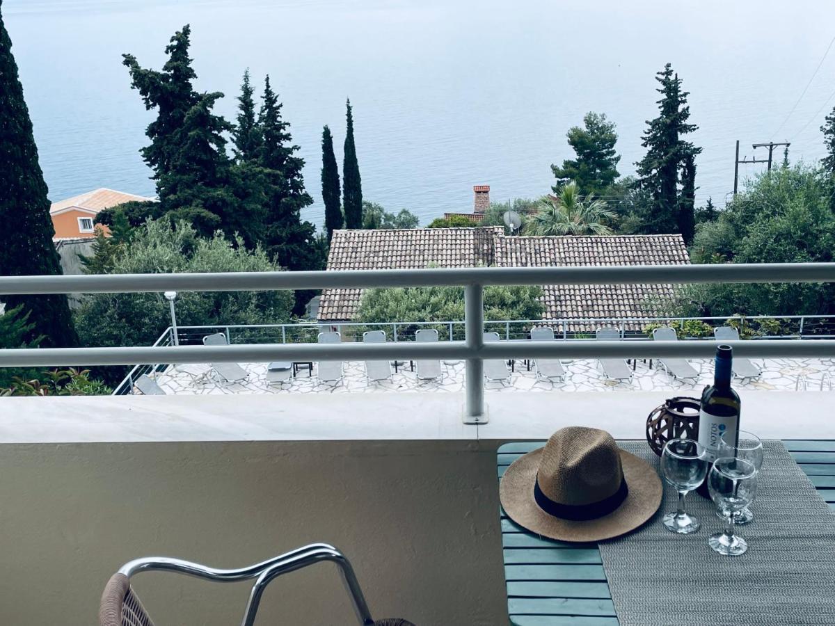 Hotel Odeon B&B برباتي المظهر الخارجي الصورة